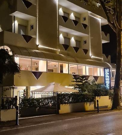 Hotel Beppe Rimini Exterior photo